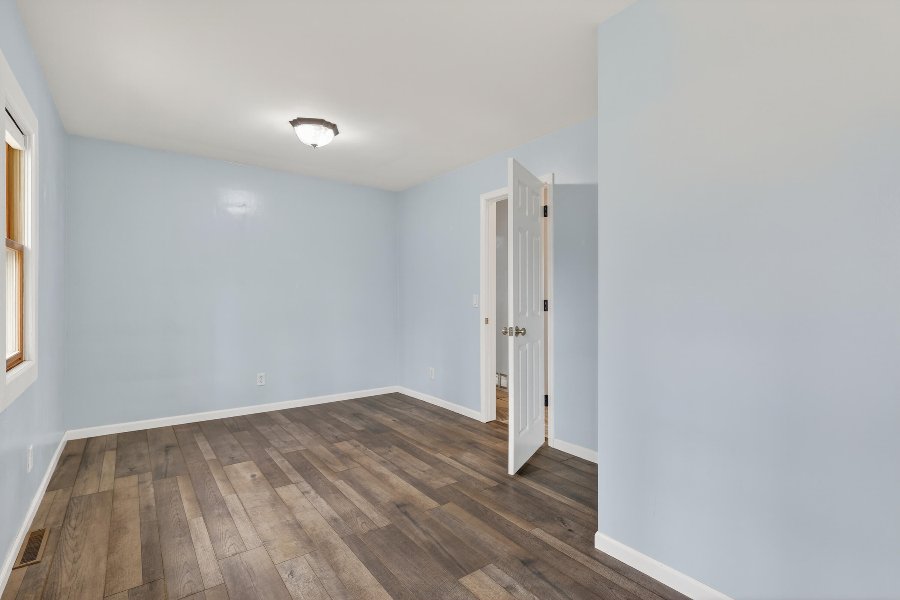 5169 Farr Road Fruitport, MI 49415 - Photo 20 of 46 20-5169-Farr-Rd-Fruitport-MI-49415-Windo