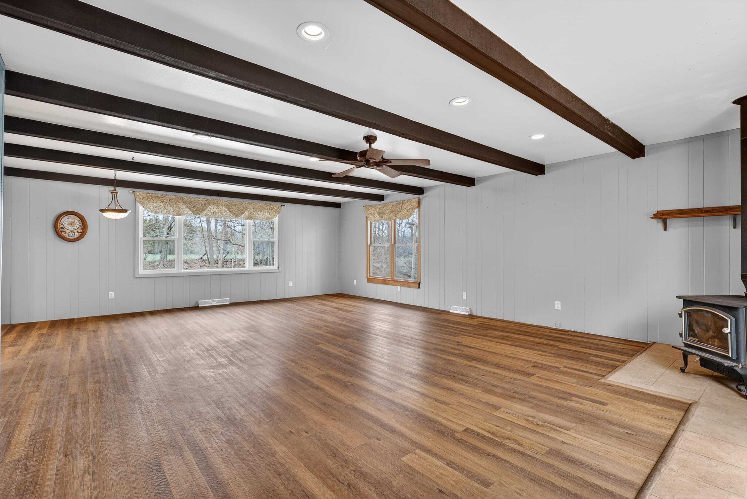 5169 Farr Road Fruitport, MI 49415 - Photo 25 of 46 25-5169-Farr-Rd-Fruitport-MI-49415-Windo