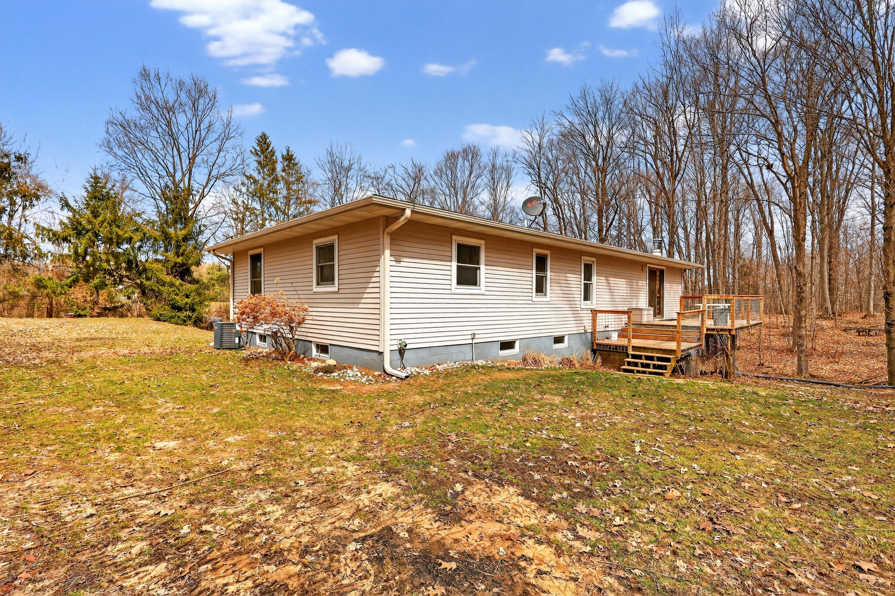 5169 Farr Road Fruitport, MI 49415 - Photo 41 of 46 41-5169-Farr-Rd-Fruitport-MI-49415-Windo