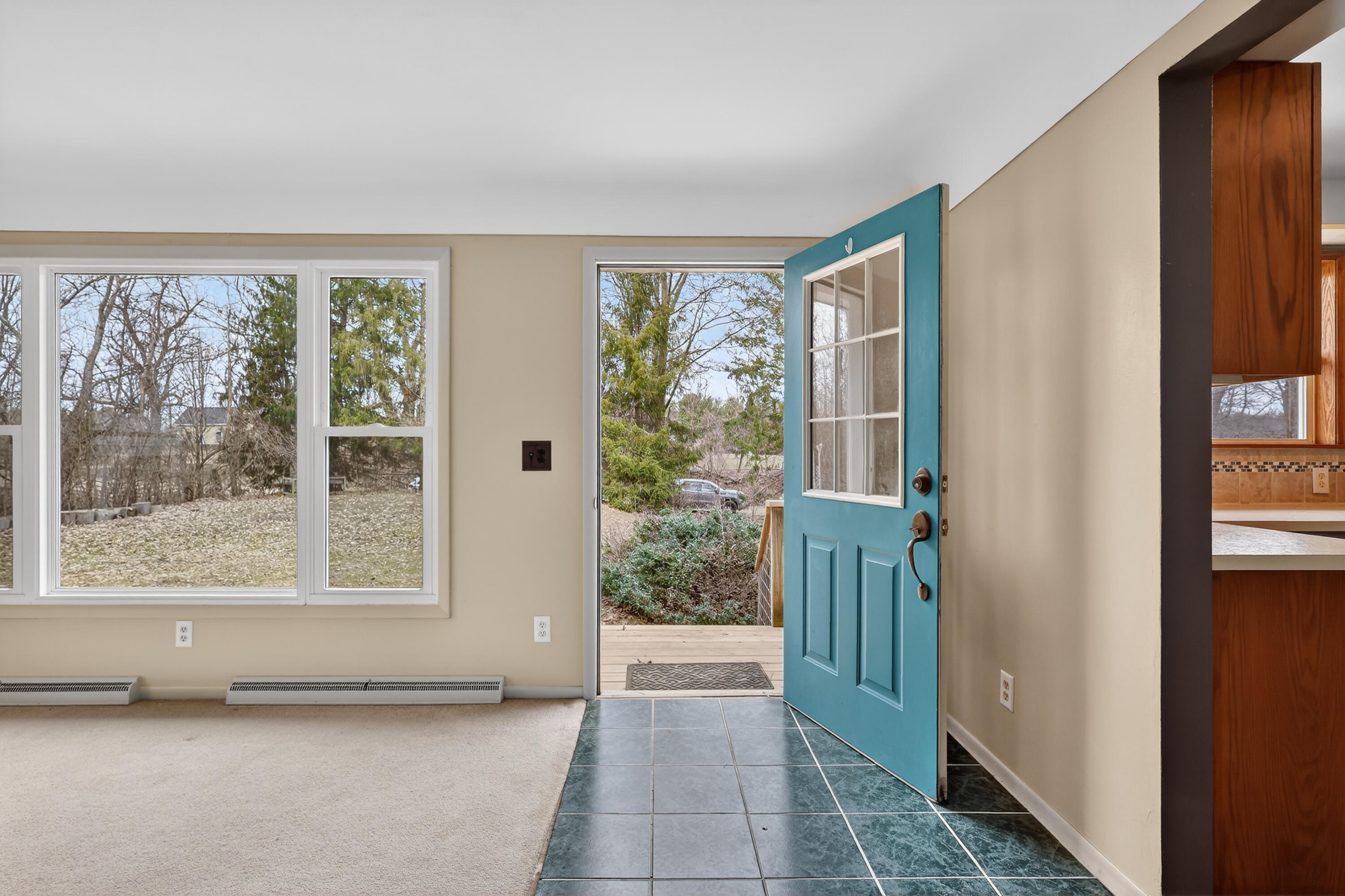 5169 Farr Road Fruitport, MI 49415 - Photo 6 of 46 06-5169-Farr-Rd-Fruitport-MI-49415-Windo