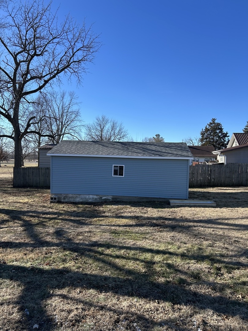 129 West Main Street Amboy, IL 61310 - Photo 6 of 40