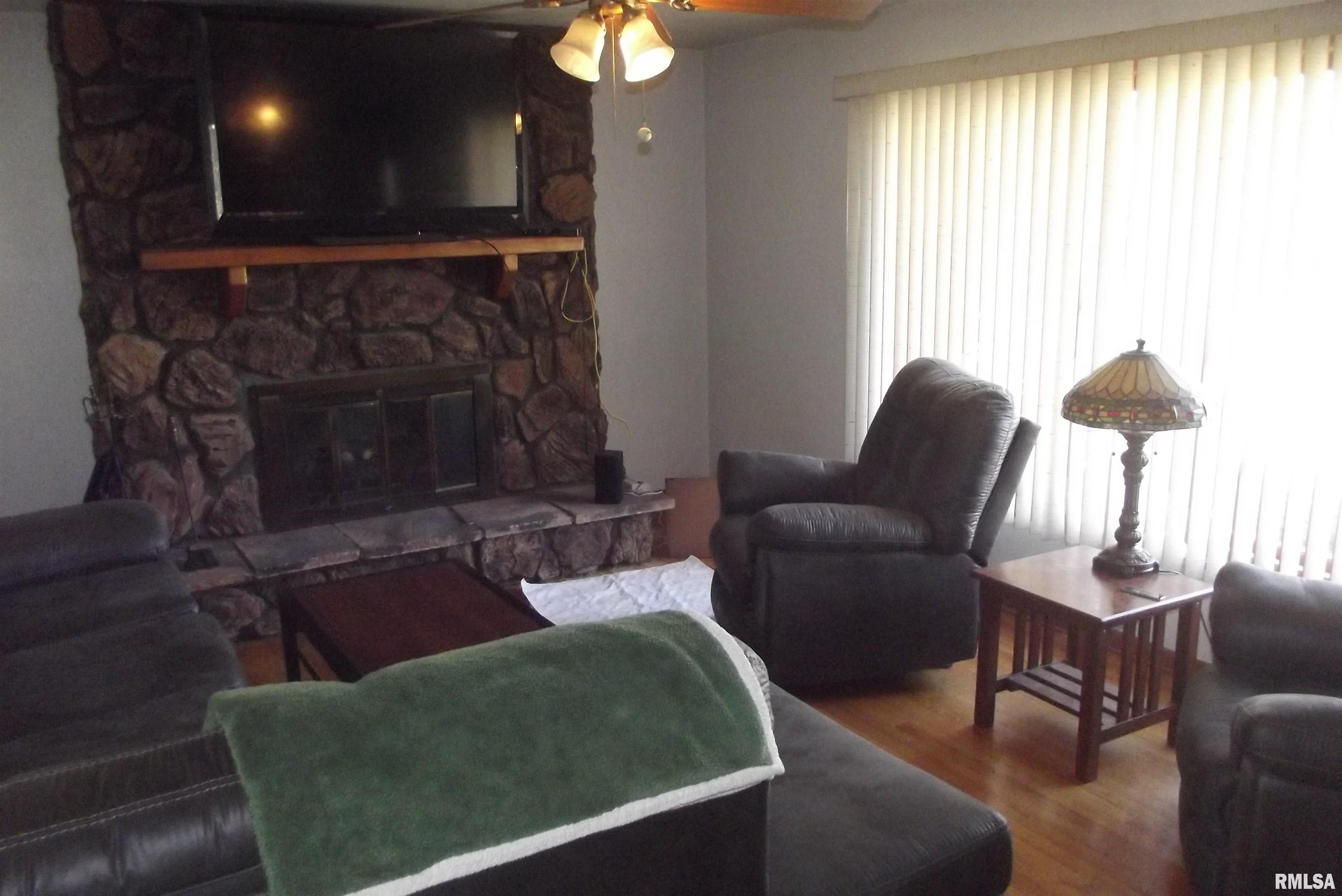 37 Crestview Drive Chatham, IL 62629 - Photo 11 of 32