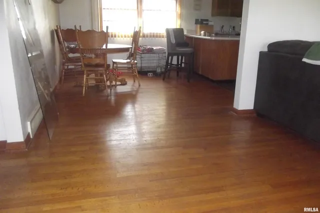 $227,900 | 37 Crestview Drive, Chatham, IL 62629