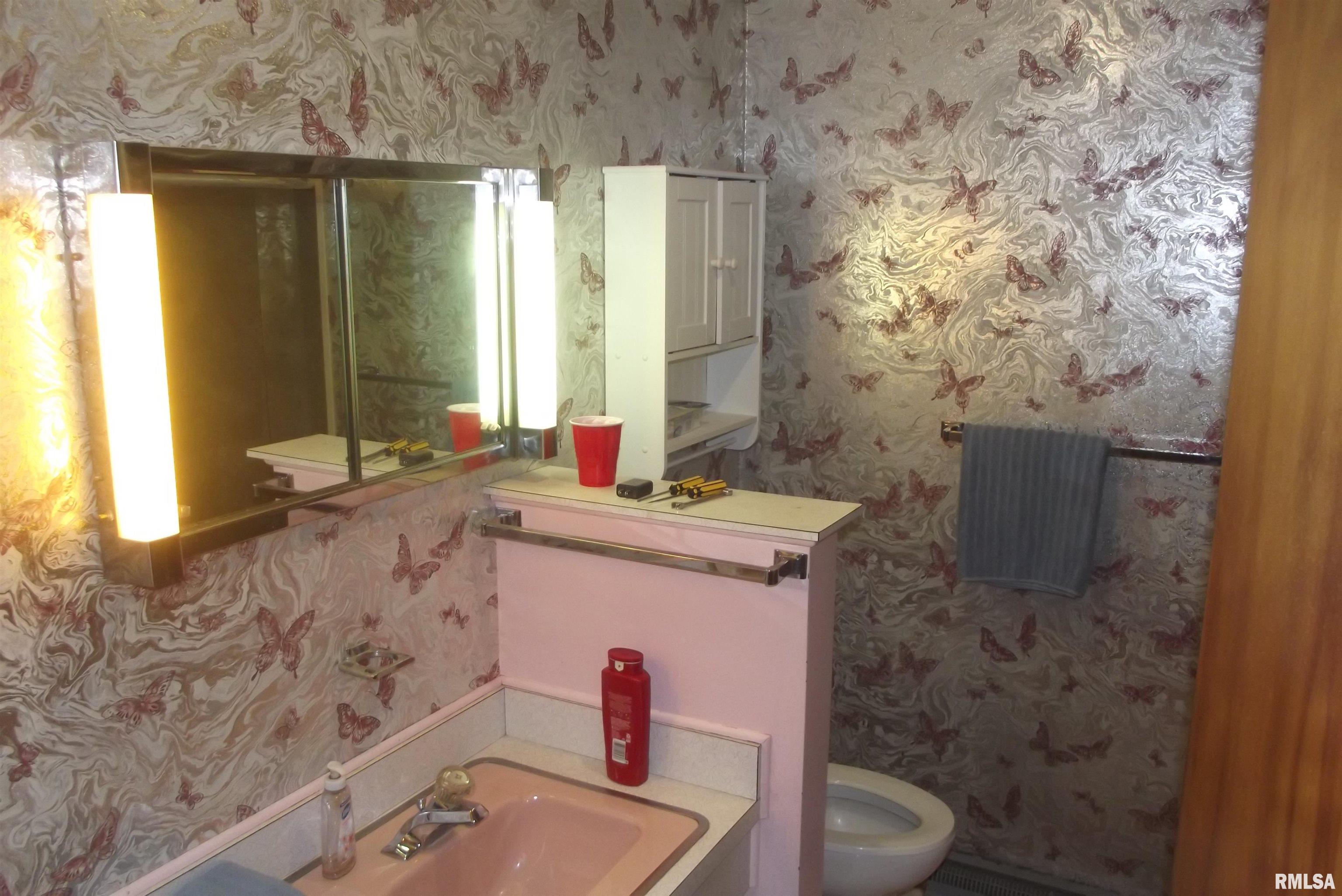 37 Crestview Drive Chatham, IL 62629 - Photo 15 of 32