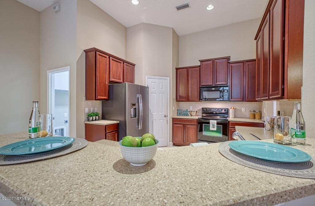 14406 Millhopper Road Jacksonville, FL 32258 - Photo 12 of 47 18
