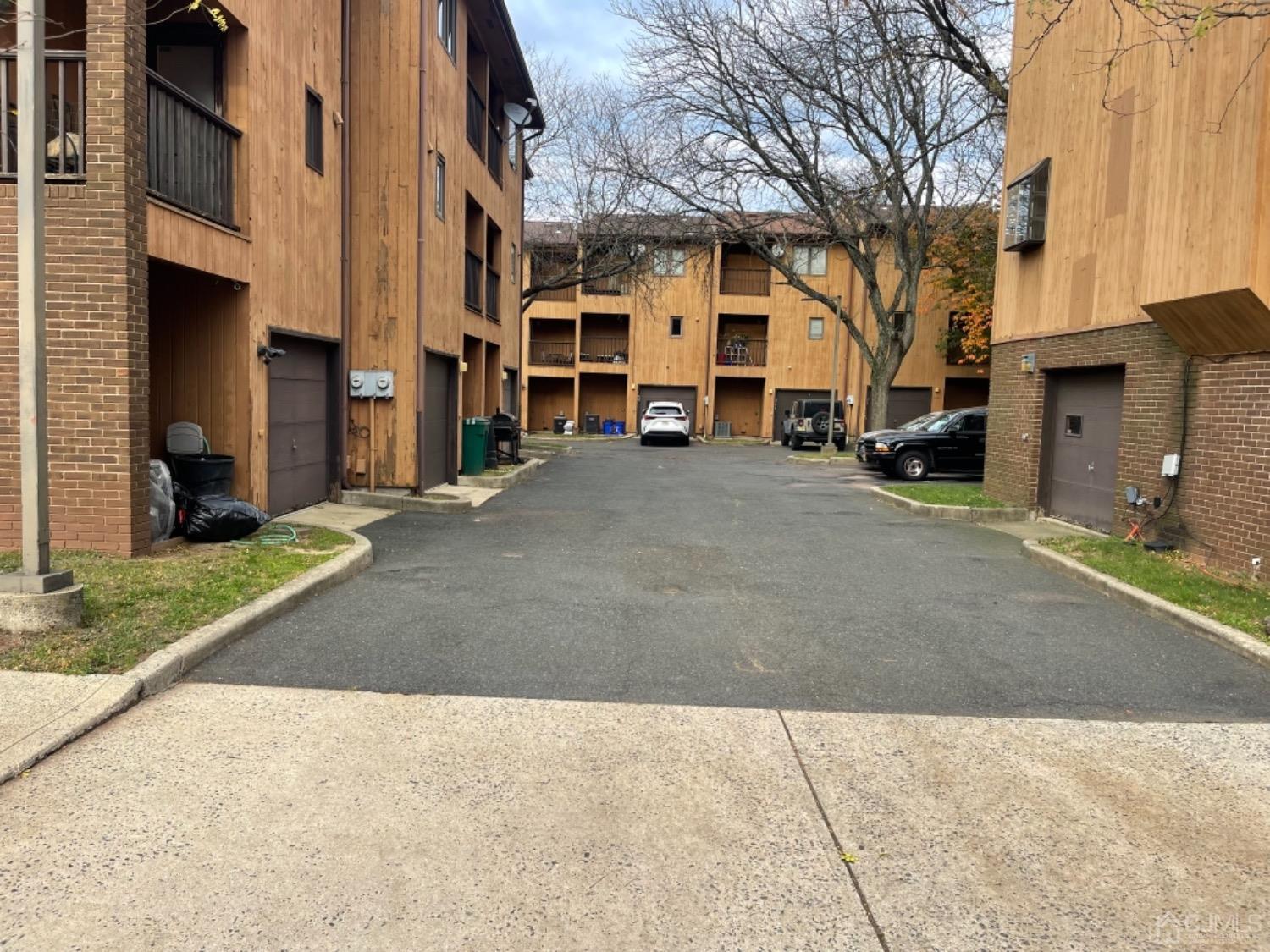 81 Redmond Street New Brunswick, NJ 08901 - Photo 2 of 13