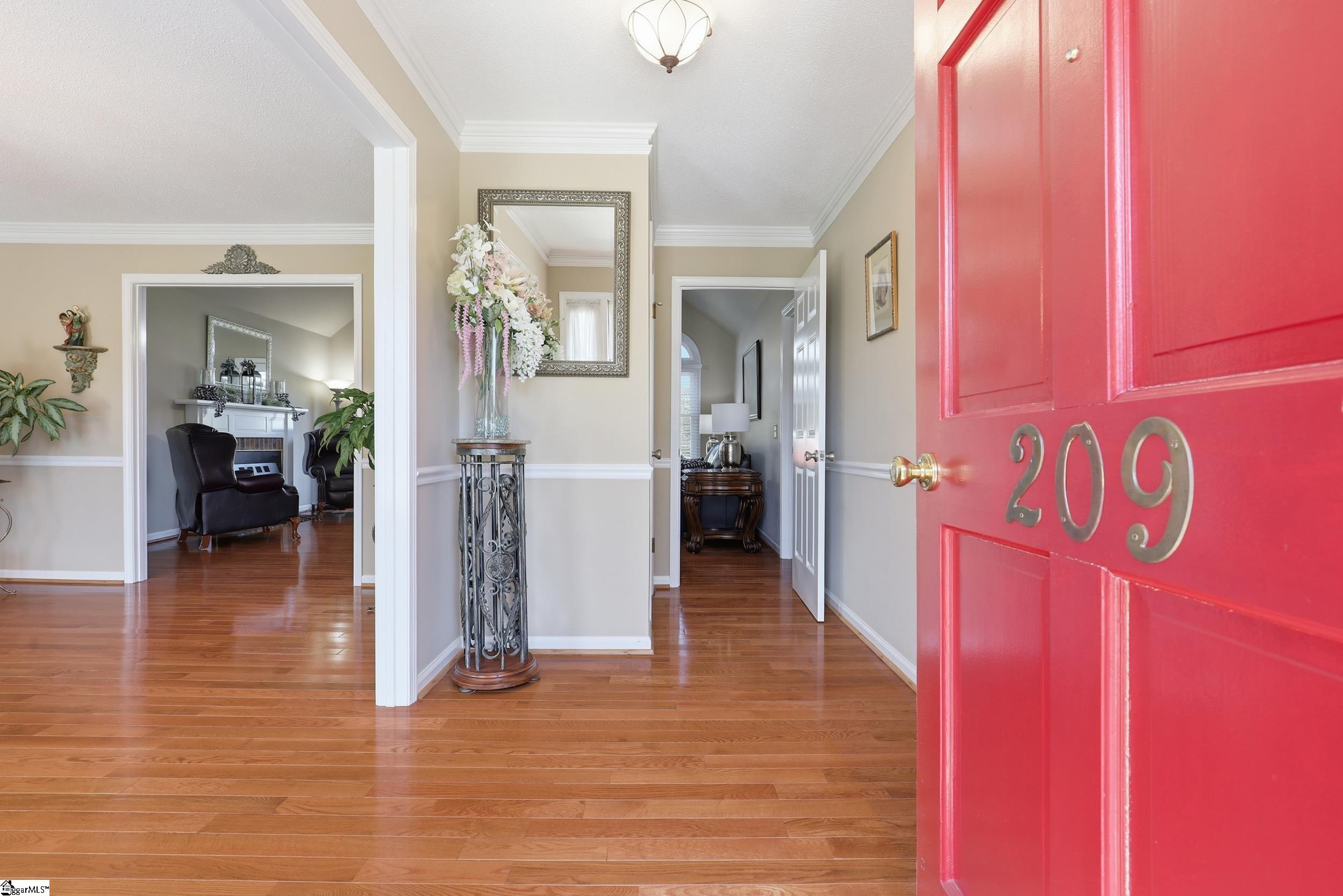 209 Devon Way Anderson, SC 29621 - Photo 2 of 39 Gallery Image 2