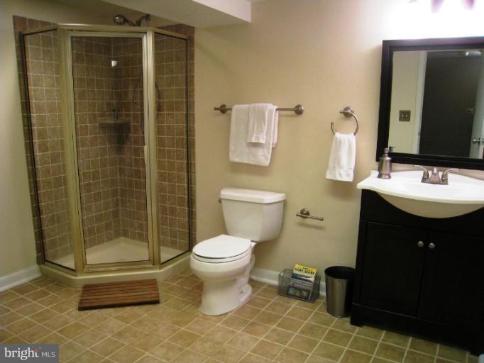 1509 Flora Lane Silver Spring, MD 20910 - Photo 20 of 21 Bath #2