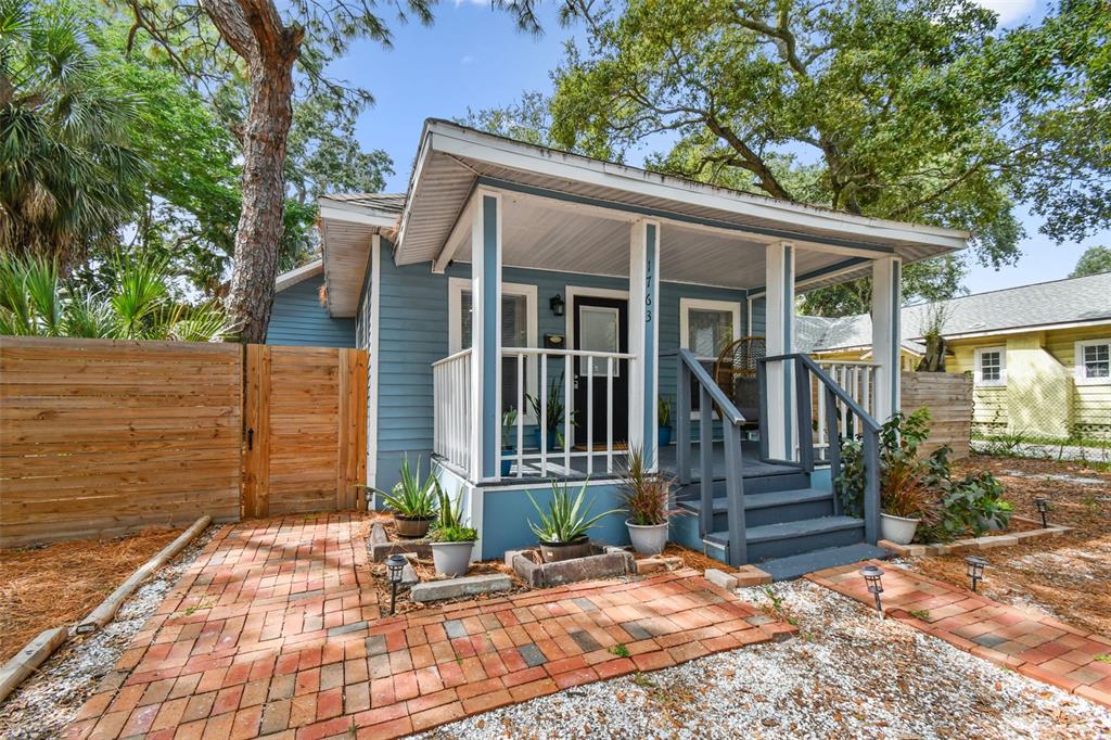 1763 Preston St South  