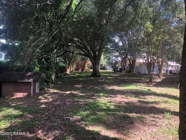 $439,000 | 303 Colonial Drive, Lafayette, LA 70506