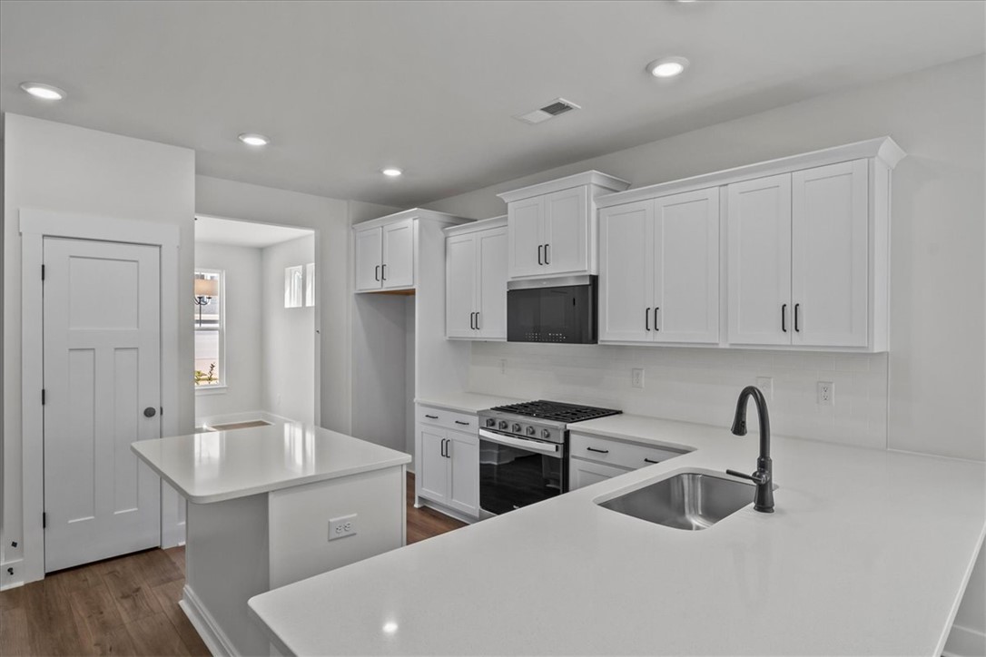 117 Beaverdam Creek Road Anderson, SC 29621 - Photo 6 of 38