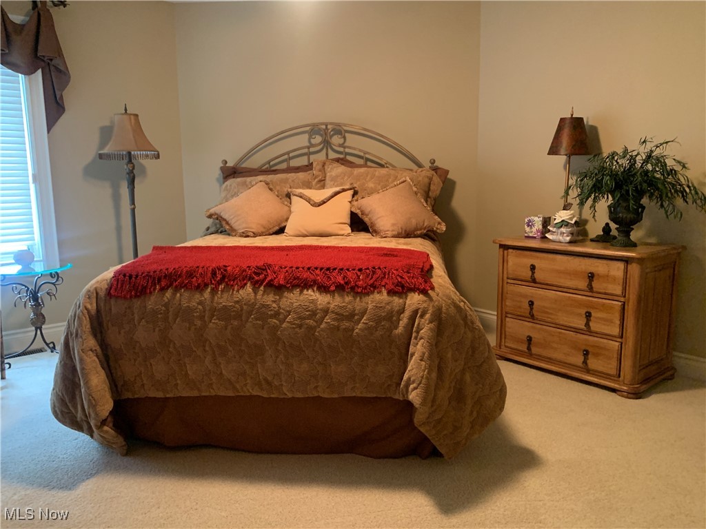 939 Cedar Point Road Sandusky, OH 44870 - Photo 25 of 50 Second Bedroom