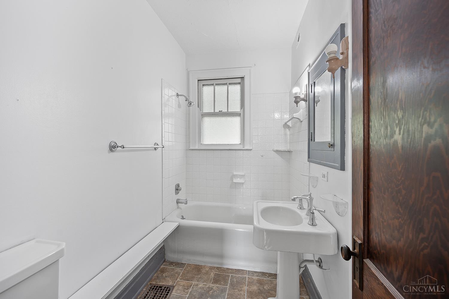 4491 Foley Road, Unit 1 Cincinnati, OH 45238 - Photo 20 of 29