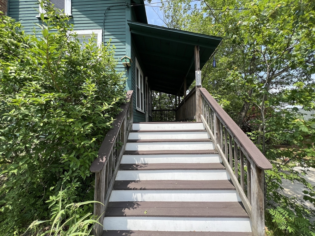 326 Bridle Path Worcester, MA 01604 - Photo 5 of 22