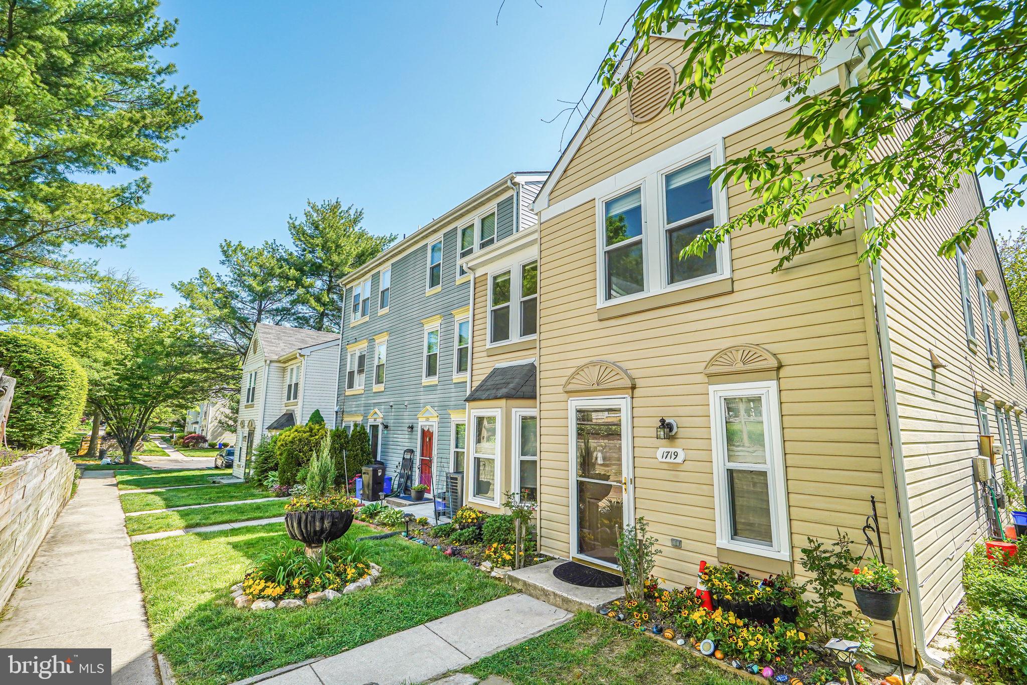 1719 Wilcox Lane Silver Spring, MD 20906 - Photo 2 of 37 Gallery Image 2