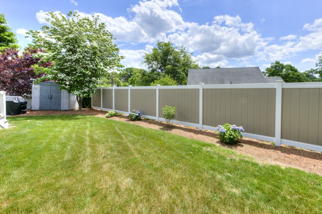 10 Ridgewood Road Worcester, MA 01606 - Photo 38 of 38