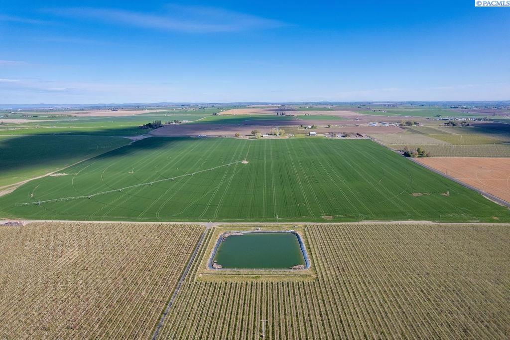 Nka Dogwood Road Pasco, WA 99301 - Photo 10 of 17 Gallery Image 10
