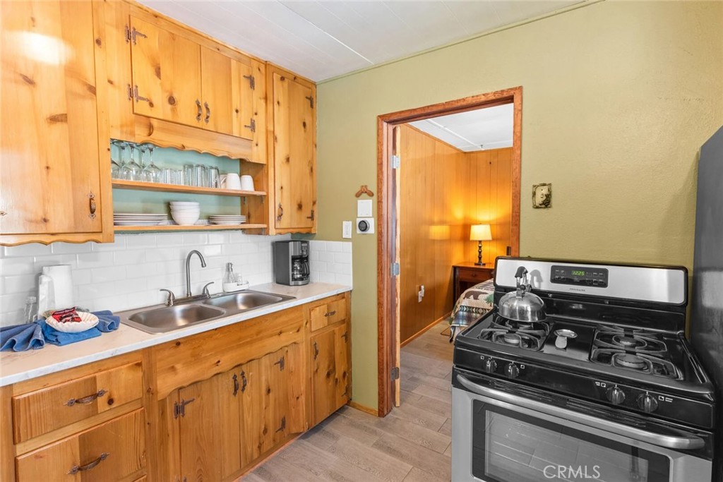 545 Highland Road Big Bear Lake, CA 92315 - Photo 14 of 25