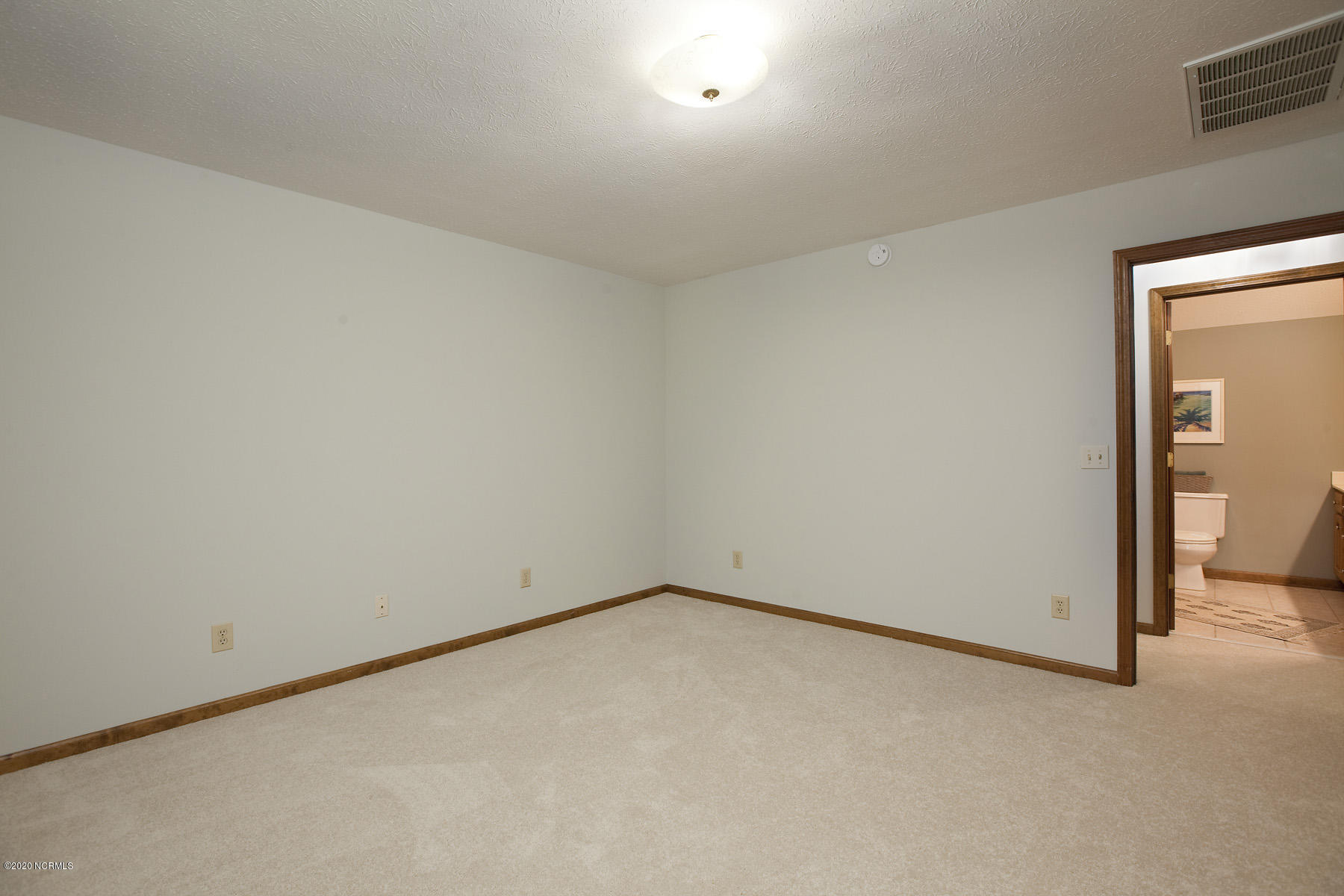 651 Sawgrass Road Hampstead, NC 28443 - Photo 33 of 53 sawgrass 651 17br bev_2783