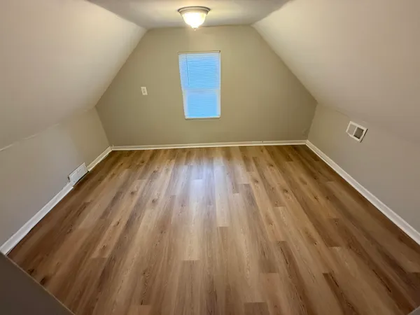 $139,500 | 5607 Polk Street, Dearborn Heights, MI 48125