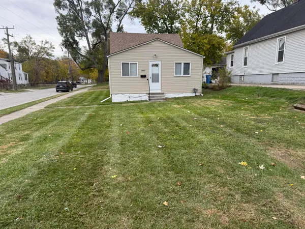 $139,500 | 5607 Polk Street, Dearborn Heights, MI 48125