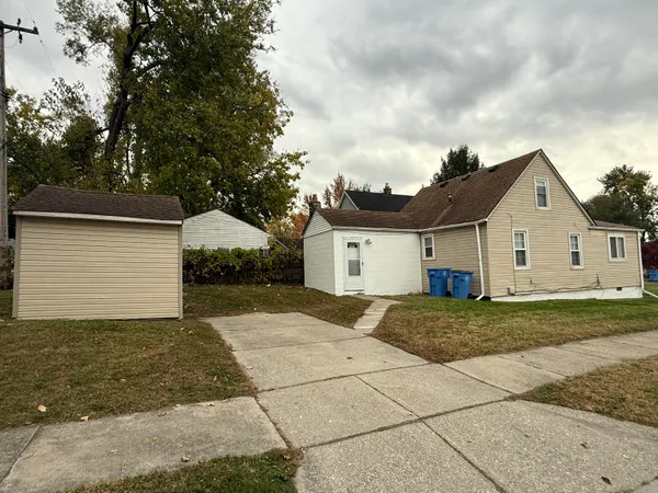 $139,500 | 5607 Polk Street, Dearborn Heights, MI 48125