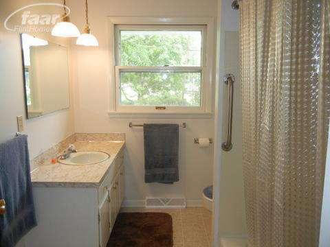 5648 Lytle Road Corunna, MI 48817 - Photo 10 of 15 20360945-9.JPG