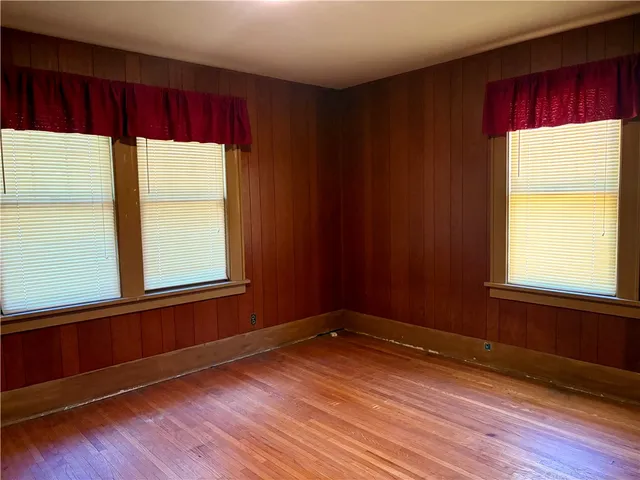 $170,000 | 96 Rawlinson Road, Irondequoit, NY 14617