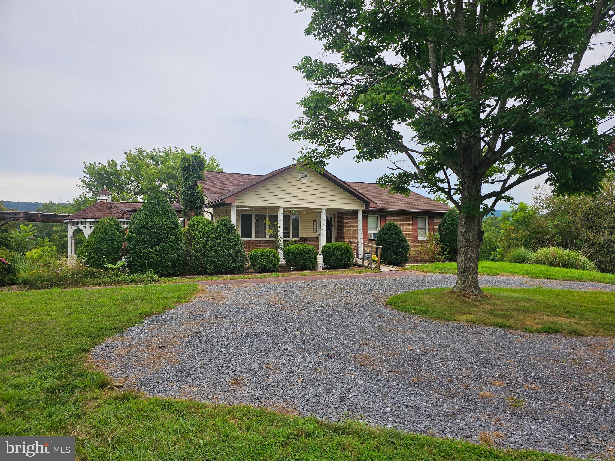 8399 Winchester Grade Road Berkeley Springs, WV 25411 - Photo 3 of 4