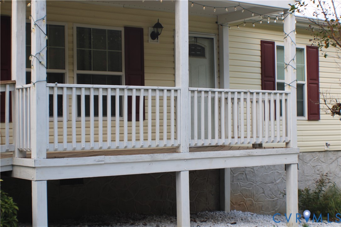 1811 Halls Store Road Mineral, VA 23117 - Photo 3 of 39 Doorway to property featuring a porch