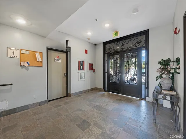$675,000 | 10894 Olinda Street, Unit 224, Sun Valley, CA 91352
