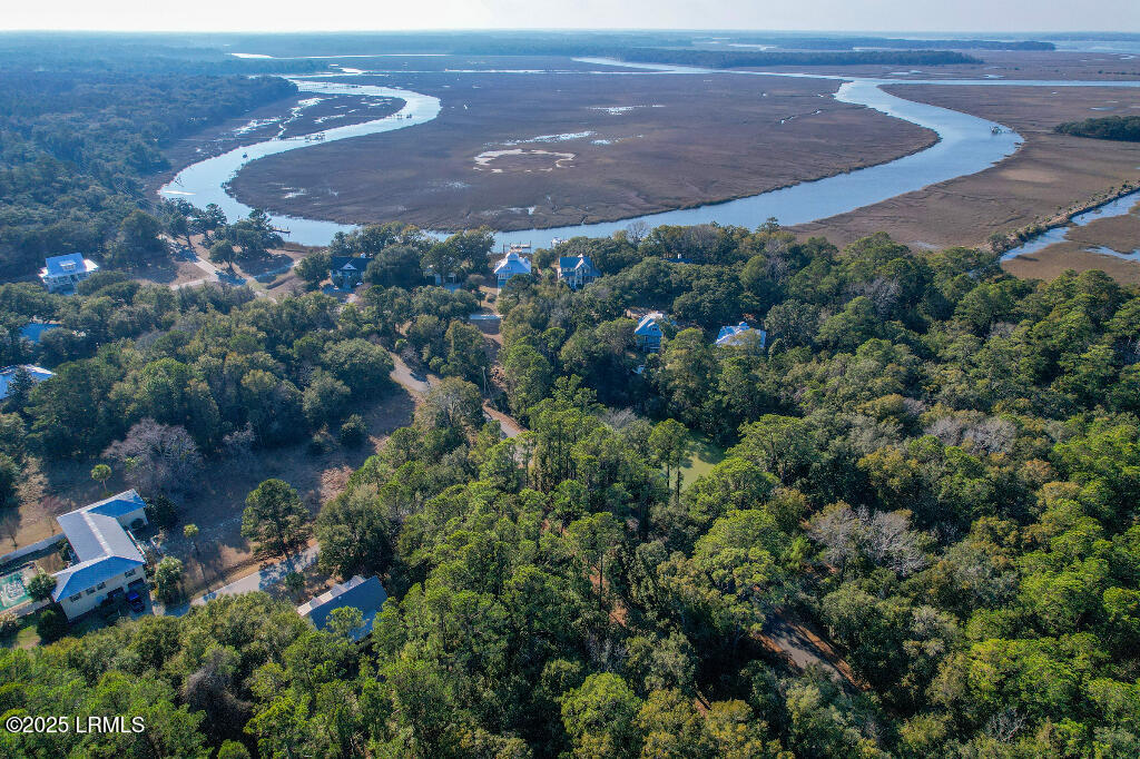 284 Fripp Point Road St. Helena Island, SC 29920 - Photo 4 of 13 03