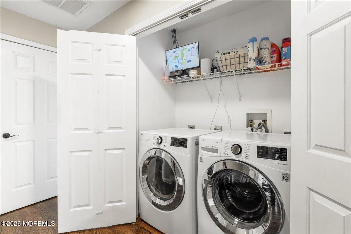 25 Community Place Long Branch, NJ 07740 - Photo 25 of 35 a view of kitchen