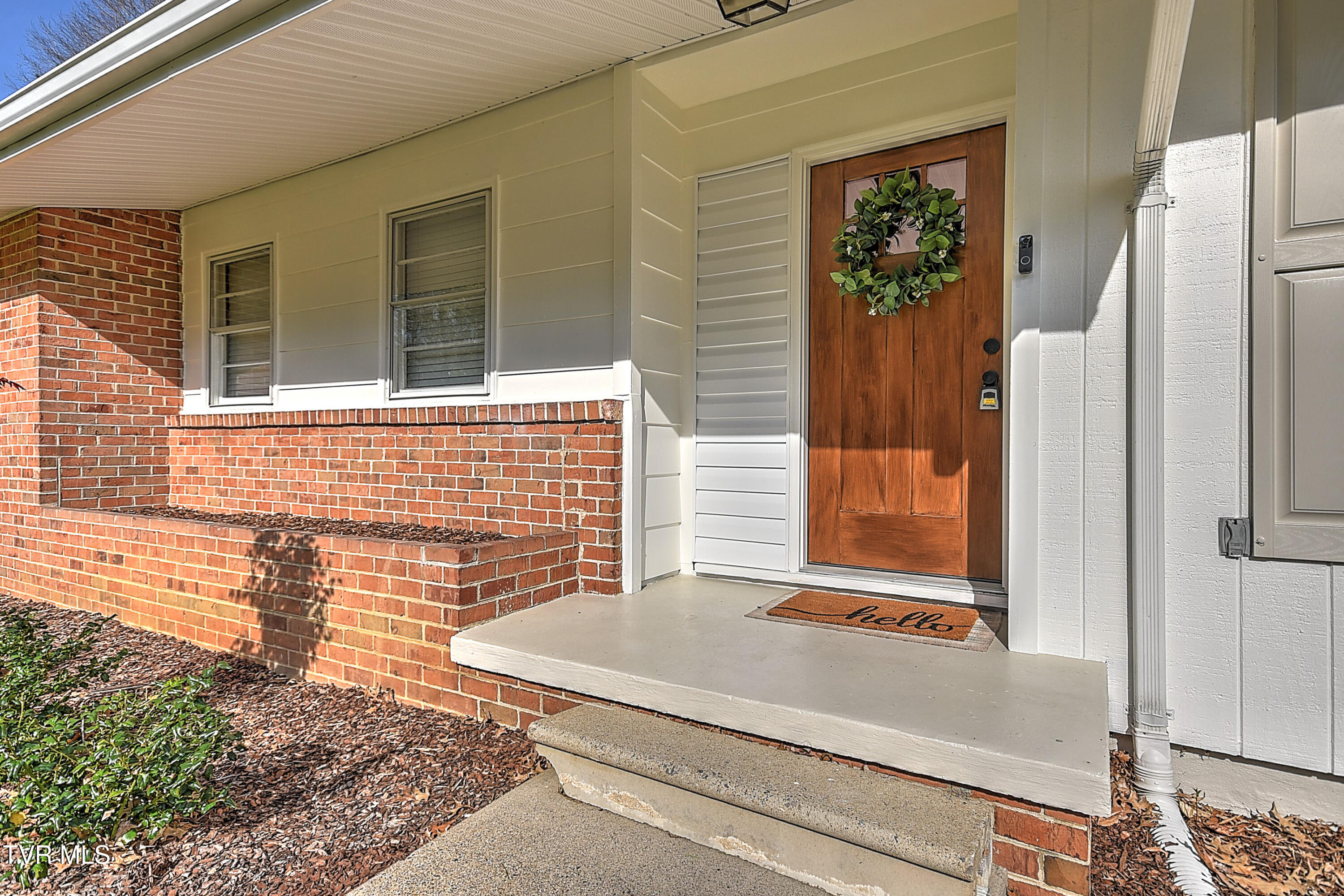 420 Ridgefields Road Kingsport, TN 37660 - Photo 2 of 41 420 Ridgefields Rd JG-4