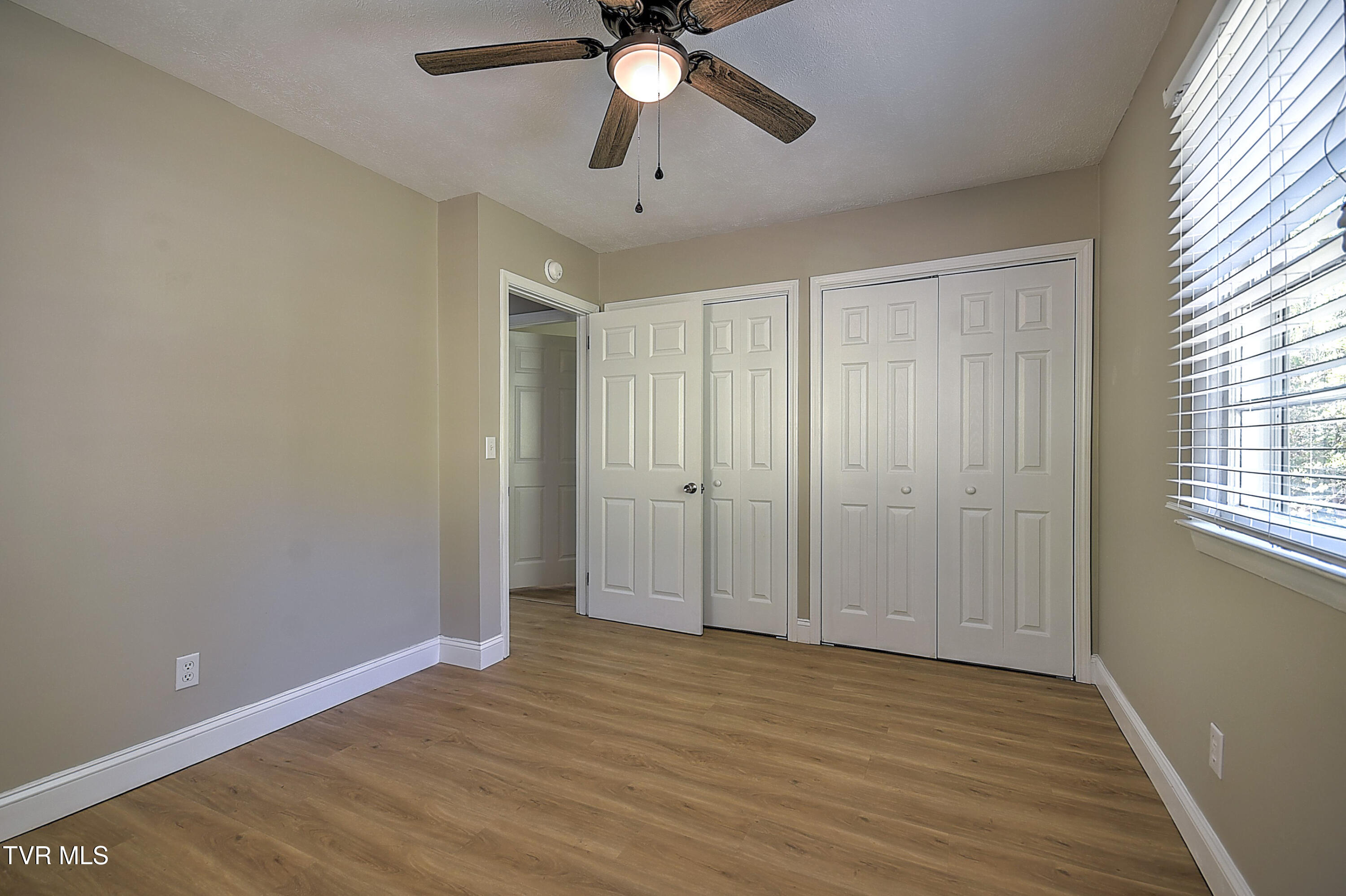 420 Ridgefields Road Kingsport, TN 37660 - Photo 32 of 41 420 Ridgefields Rd JG-33