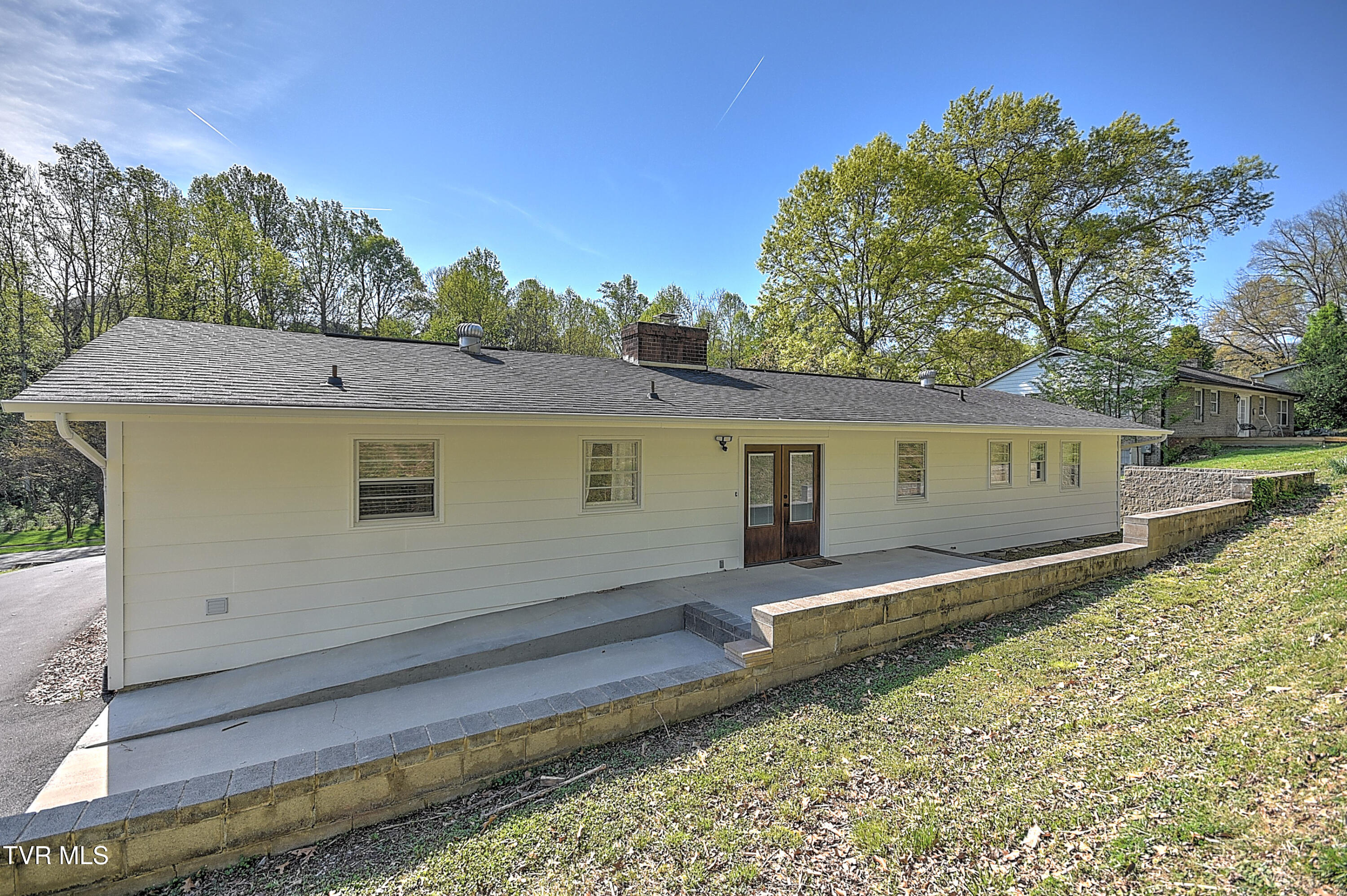 420 Ridgefields Road Kingsport, TN 37660 - Photo 36 of 41 420 Ridgefields Rd JG-37