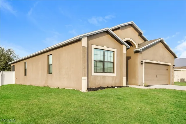 $2,045 | 1631 Southwest 25th Lane, Cape Coral, FL 33914