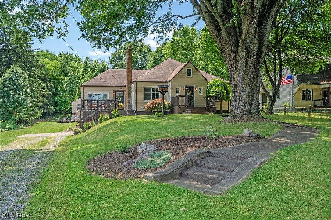 8130 Navarre Road Southwest Massillon, OH 44646 - Photo 1 of 37