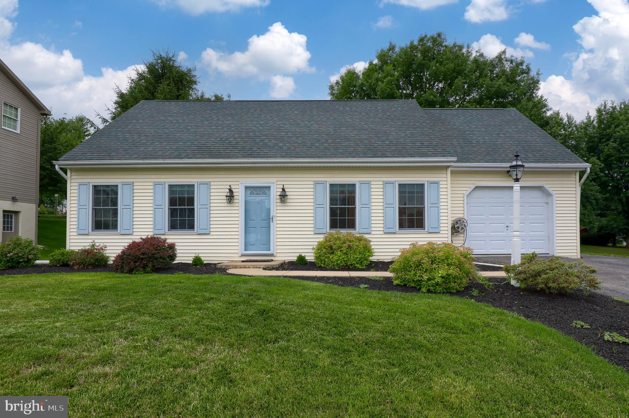 122 Browning Road Lancaster, PA 17602 - Photo 1 of 42 Gallery Image 1