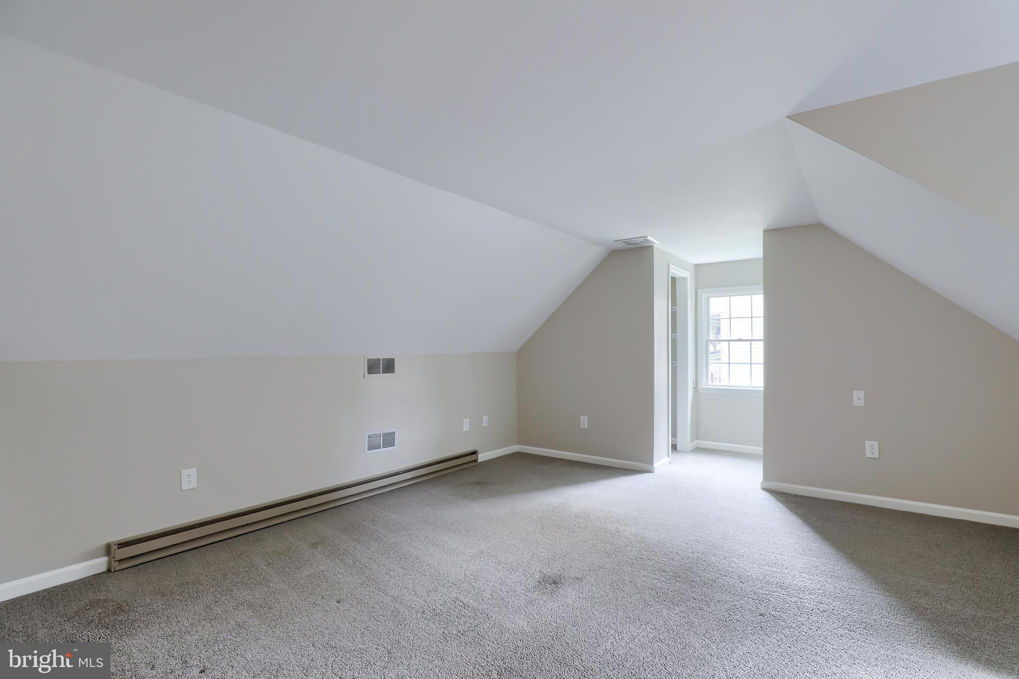 122 Browning Road Lancaster, PA 17602 - Photo 26 of 42 Gallery Image 26