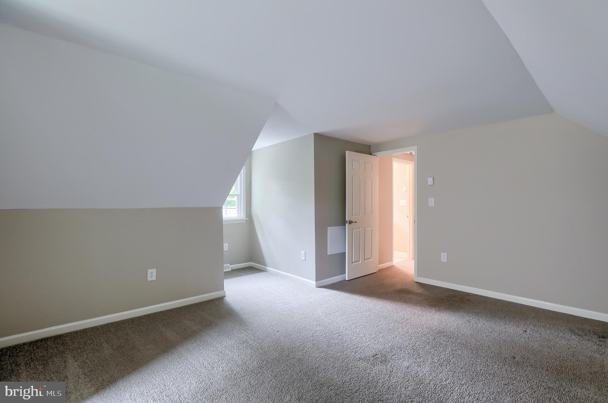 122 Browning Road Lancaster, PA 17602 - Photo 27 of 42 Gallery Image 27
