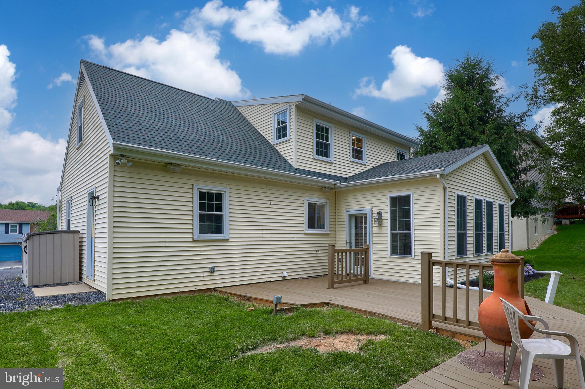 122 Browning Road Lancaster, PA 17602 - Photo 37 of 42 Gallery Image 37
