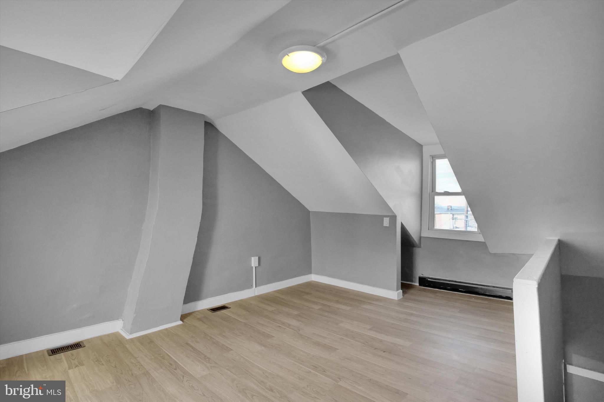 1032 Locust Street Reading, PA 19604 - Photo 25 of 30 Gallery Image 25