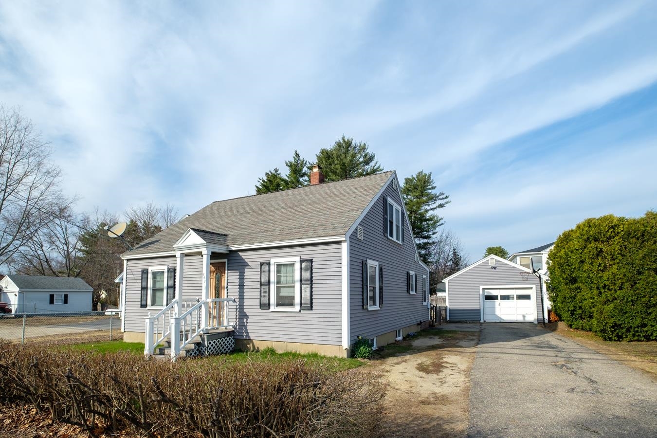 267 North Main Street Rochester, NH 03867 - Photo 1 of 33 Gallery Image 1