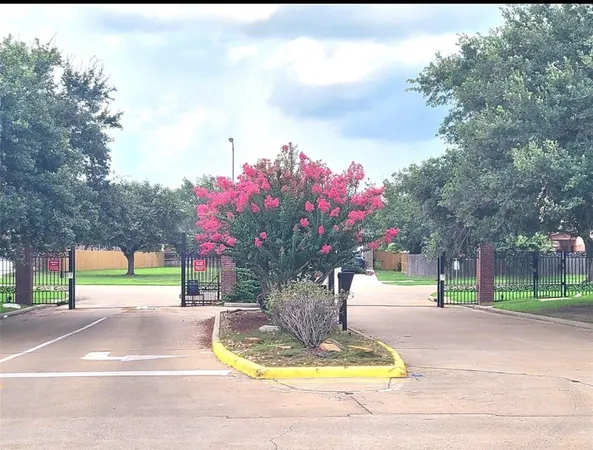 $3,000 | 3311 Whitebud Drive, Houston, TX 77082