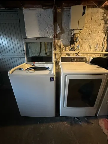 $2,000 | 35 Yates Street, Unit 1, Lincoln, RI 02865