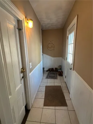 $2,000 | 35 Yates Street, Unit 1, Lincoln, RI 02865