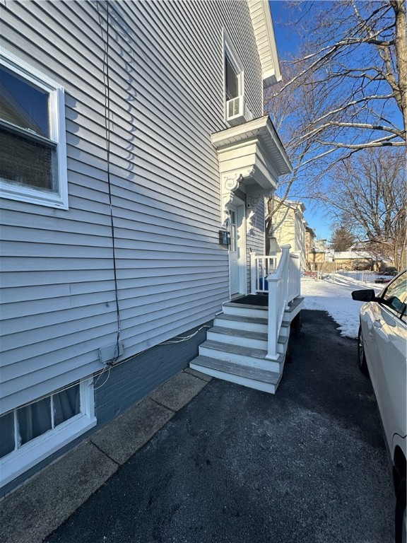 35 Yates Street, Unit 1 Lincoln, RI 02865 - Photo 10 of 13