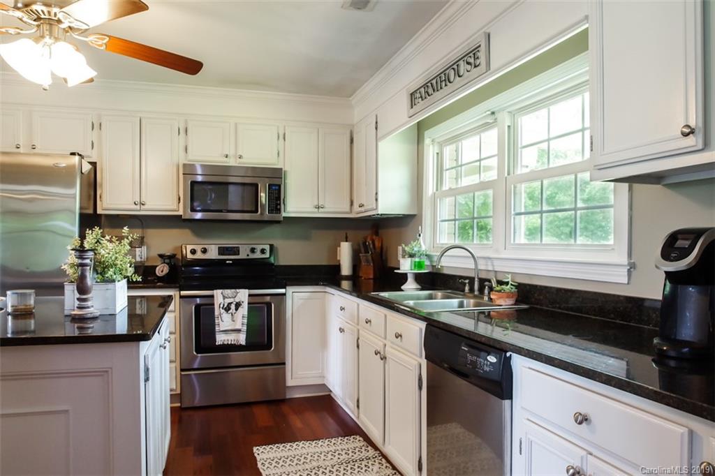 1216 Clontz Long Road Monroe, NC 28110 - Photo 8 of 46