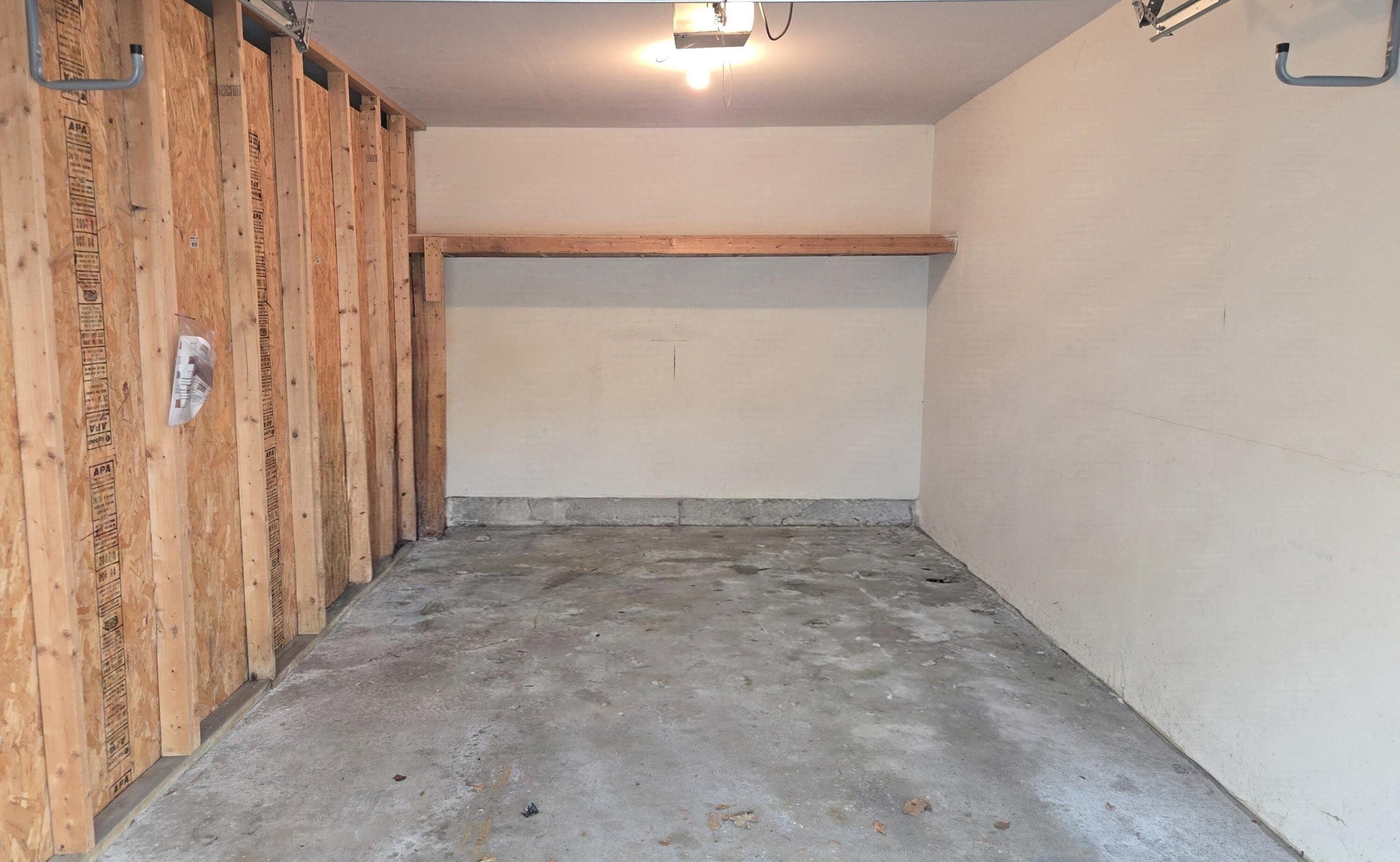 815 West Puetz Road Oak Creek, WI 53154 - Photo 21 of 23 GARAGE